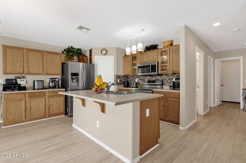 14-web-or-mls-5309-s-16th-dr