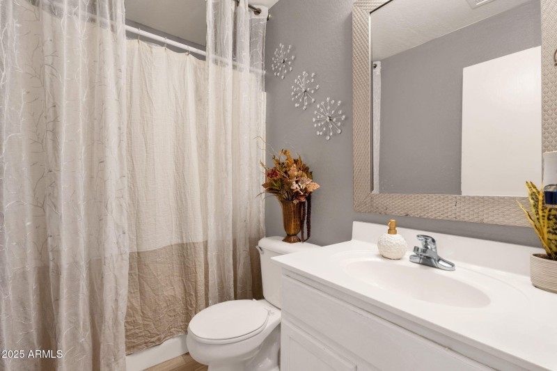 19-web-or-mls-5309-s-16th-dr