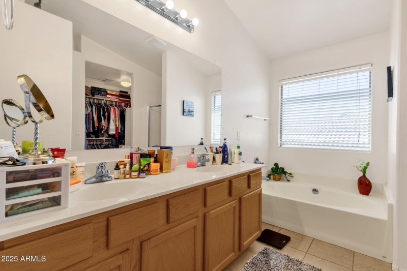 26-web-or-mls-5309-s-16th-dr