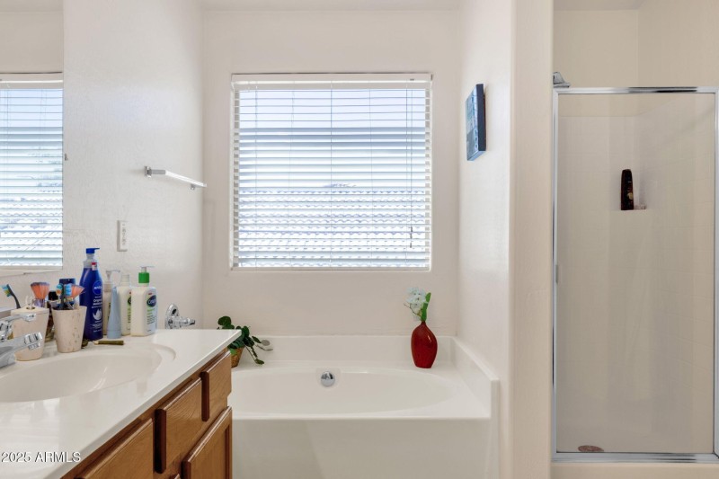 27-web-or-mls-5309-s-16th-dr