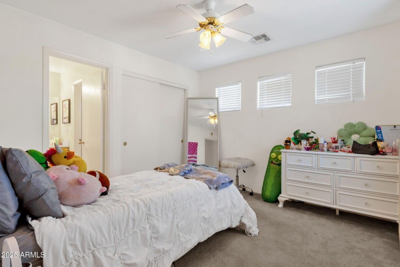 30-web-or-mls-5309-s-16th-dr