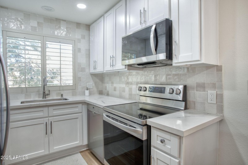 19400 N Westbrook Pkwy 241 Peoria - 201