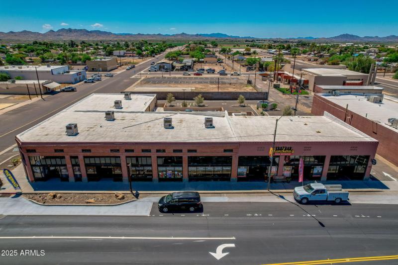 10-web-or-mls-Screws And Sparkles drone-