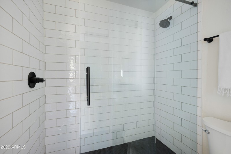 1708 E Solano Dr - 22