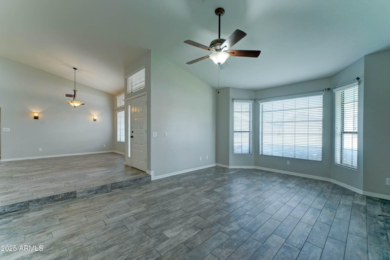 1119 e SouthShore Dr-22