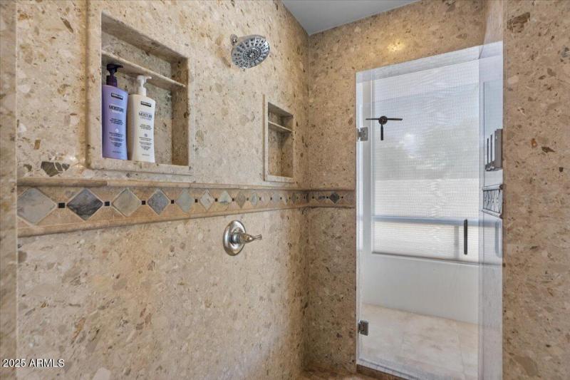 2 Way Entry Primary shower