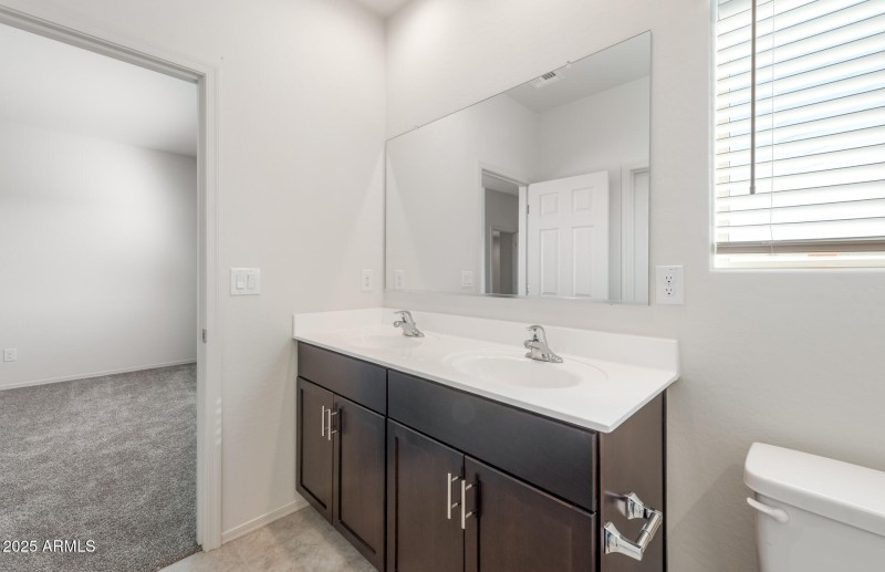 15 - Owner Bathroom