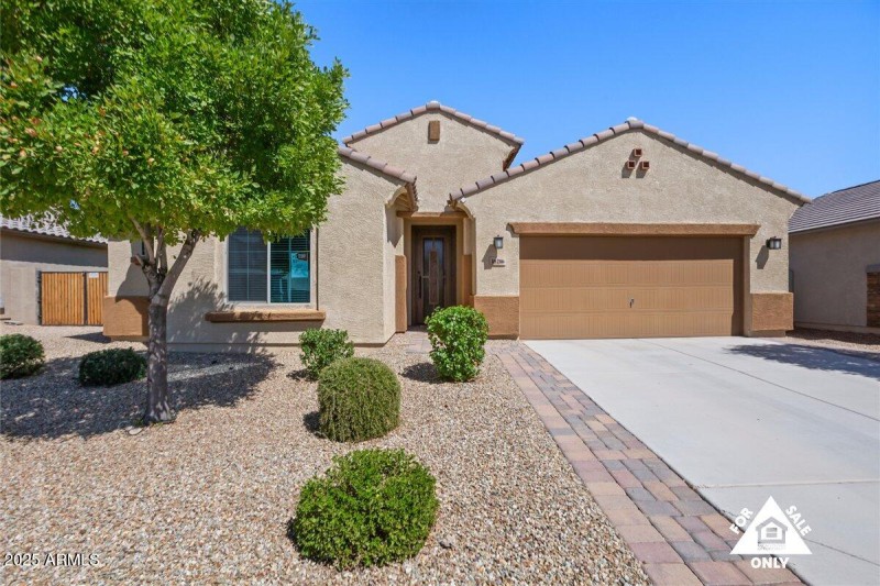 05-18216 W Foothill Dr