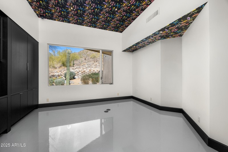 secondary home office