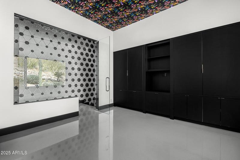 secondary home office