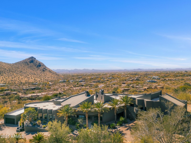 aerial_front of property mountain view