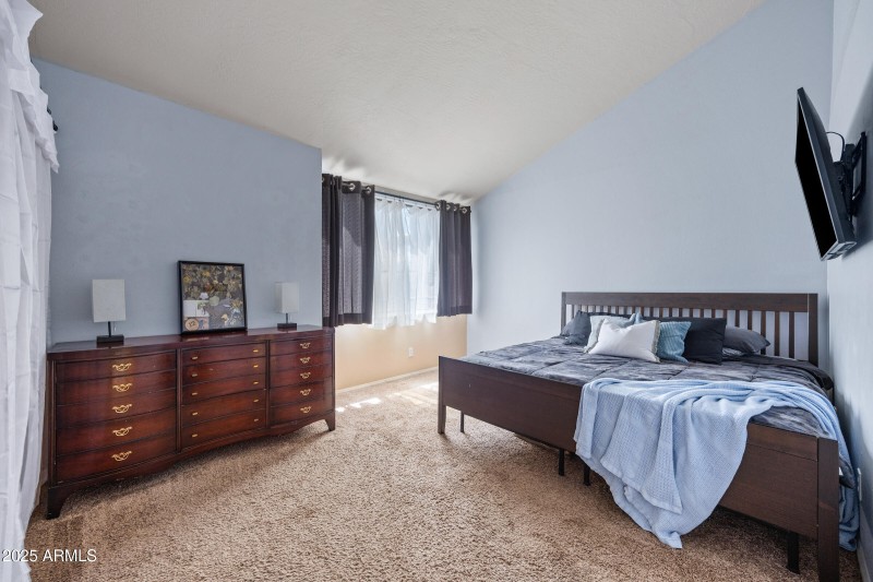 3411 N 12th Pl #3-22