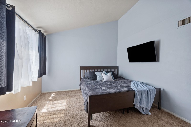 3411 N 12th Pl #3-24