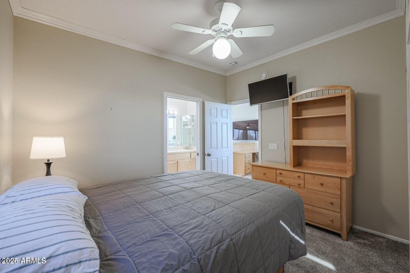 20241211075743004214000000-o