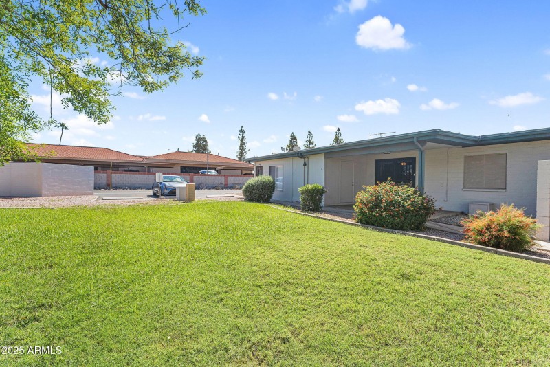 23-web-or-mls-Capri-26