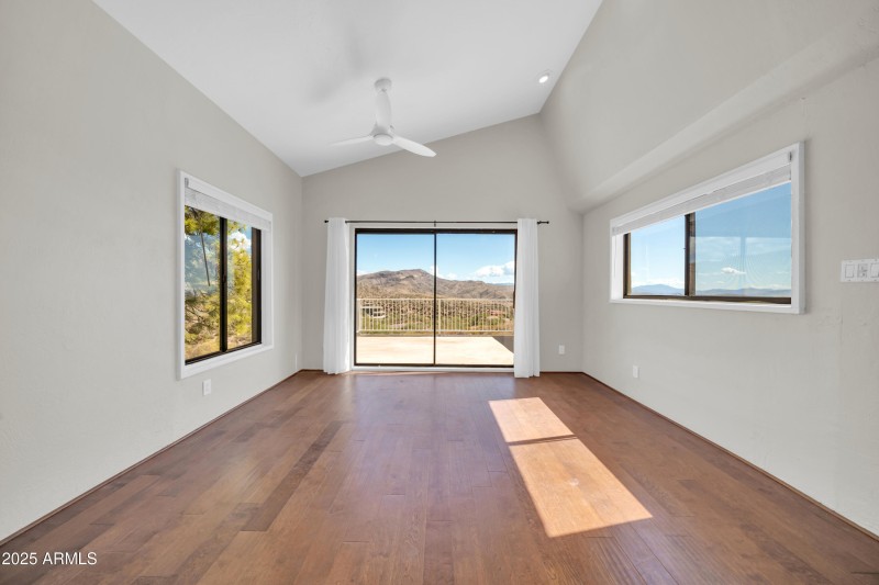 11602 E Manana Rd-16