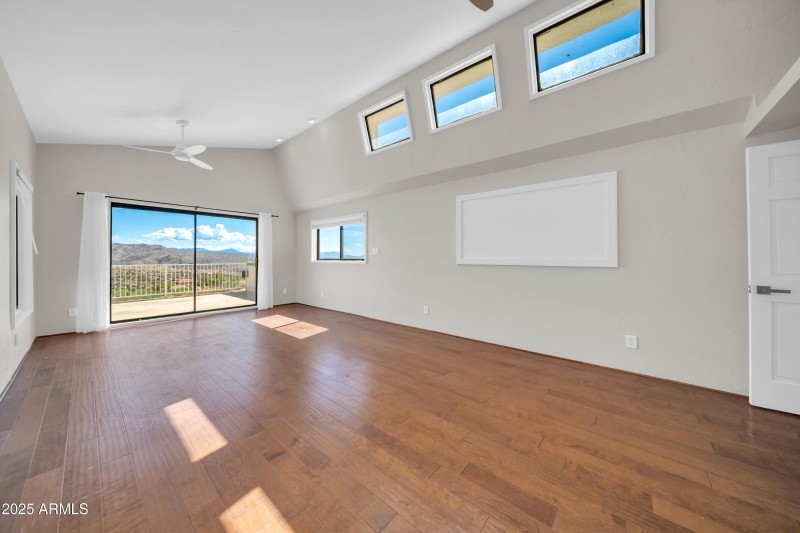 11602 E Manana Rd-17