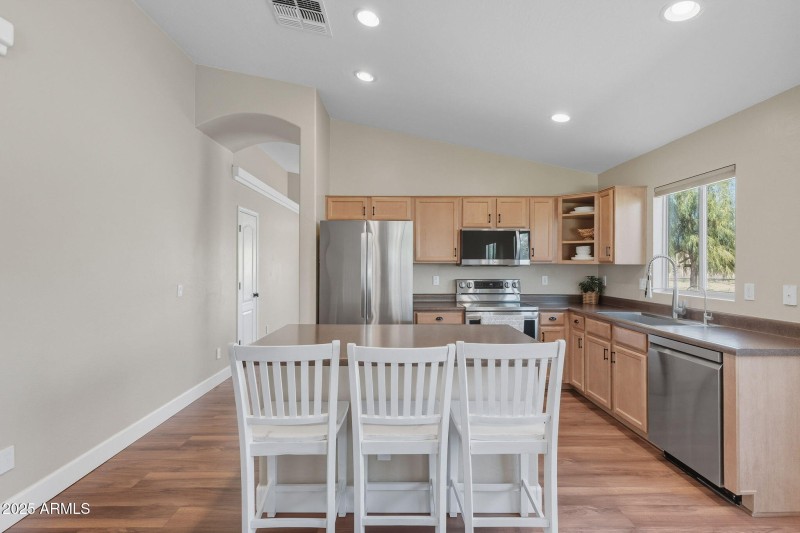 10-web-or-mls-Dancer-10