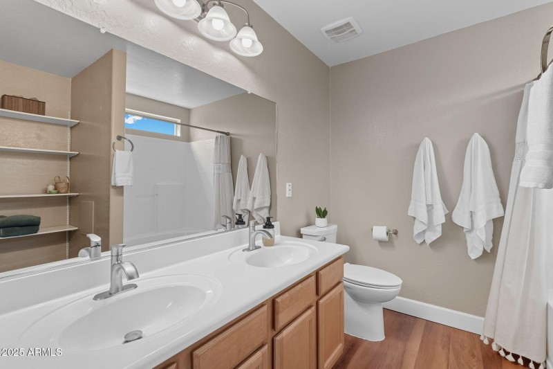 22-web-or-mls-Dancer-22