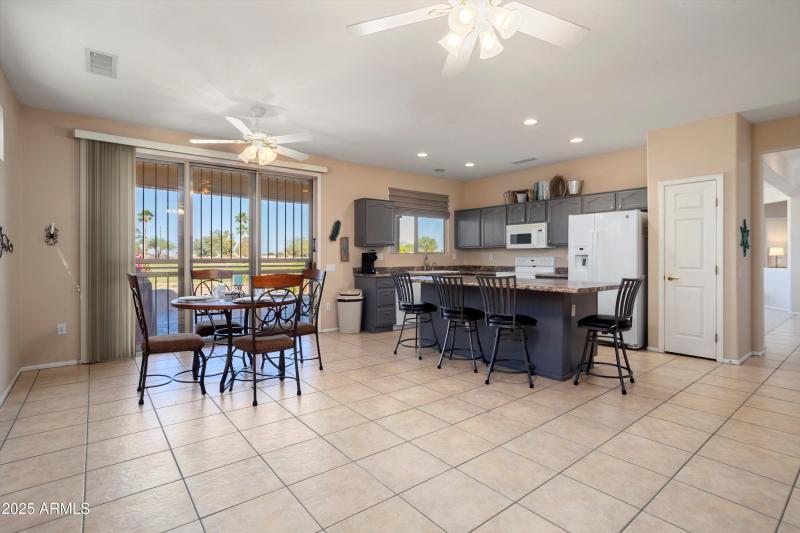 15-15560 W Clear Canyon Dr