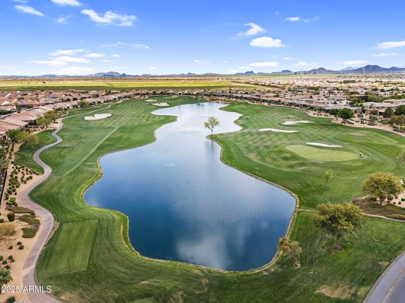 Encanterra Amenities