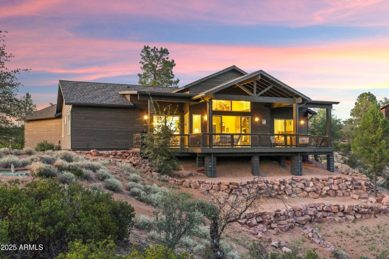 Twilight Back Exterior (1)