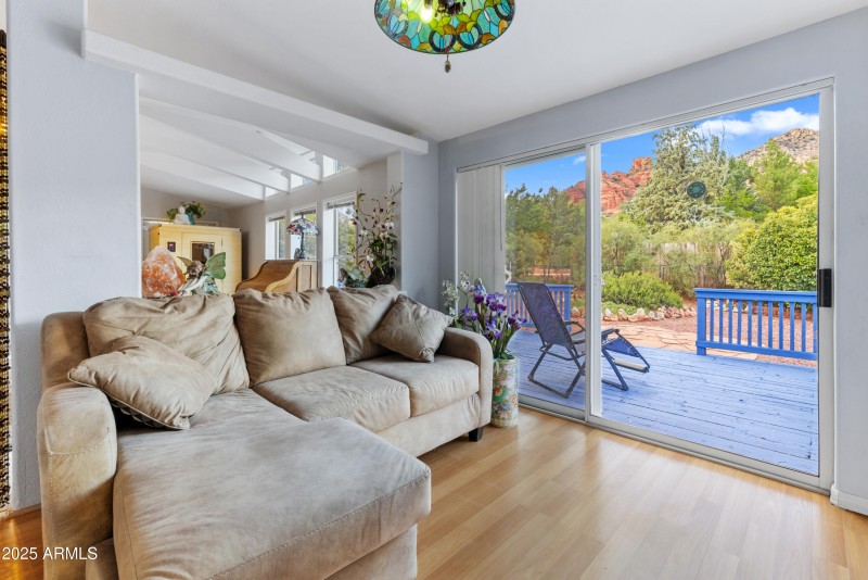 2820 Raven - Dining Room