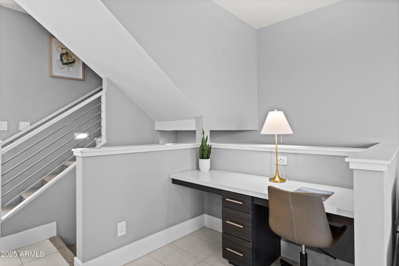 1717 E Morten Ave #62-7