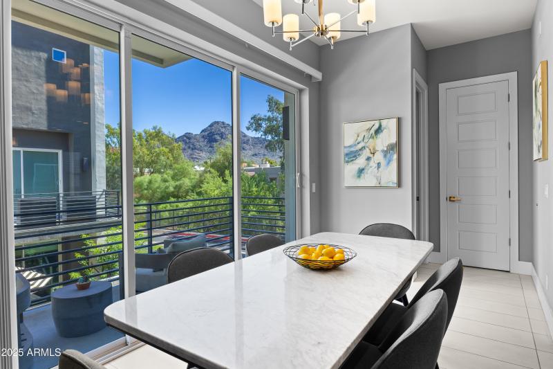 1717 E Morten Ave #62-18