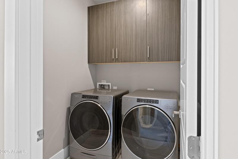 1717 E Morten Ave #62-27