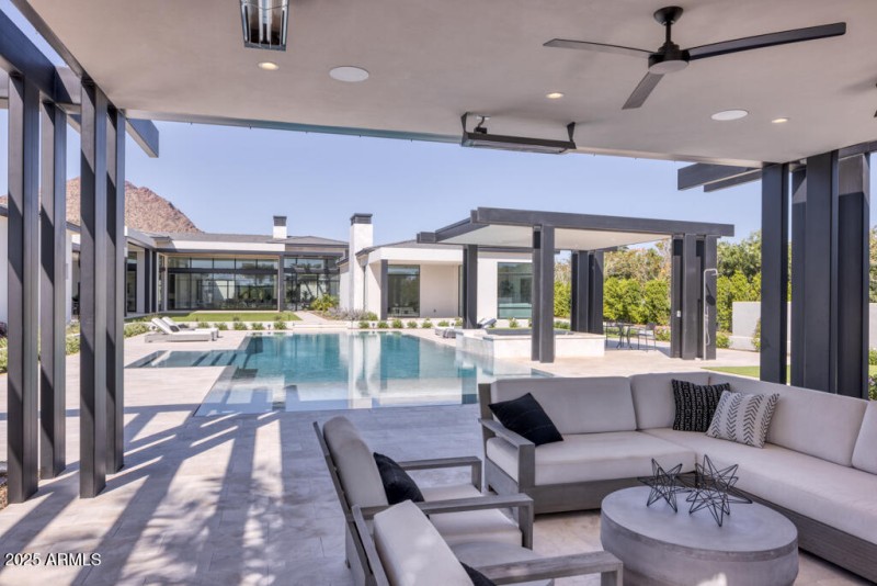 Covered Ramada w/ Fireplace