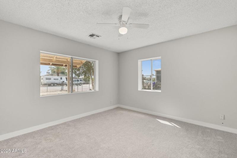 17-web-or-mls-Lincoln-17