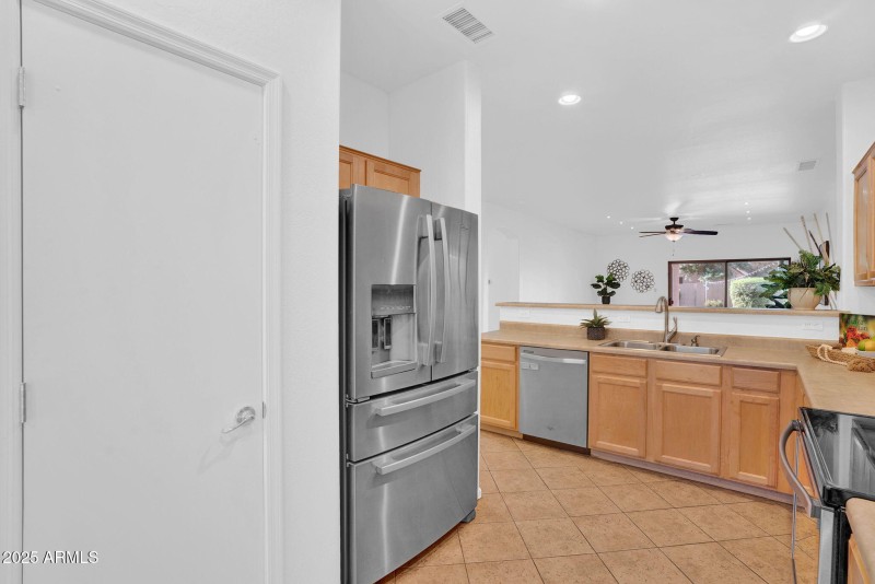 11-web-or-mls-10154 E Kilarea - 11