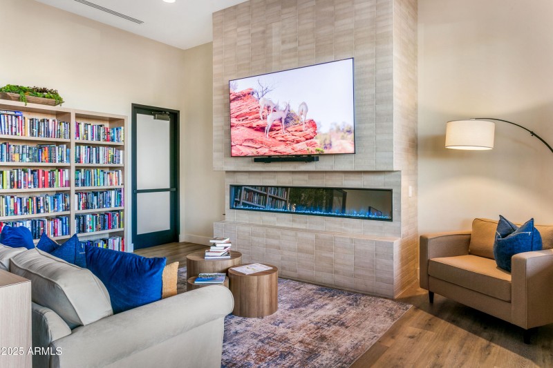 Gainey Estate Club Library