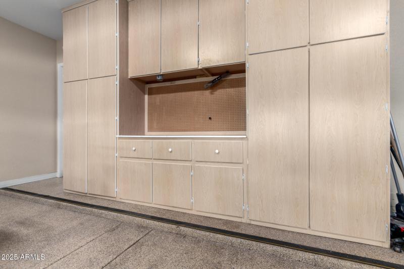 Garage built in cabinets