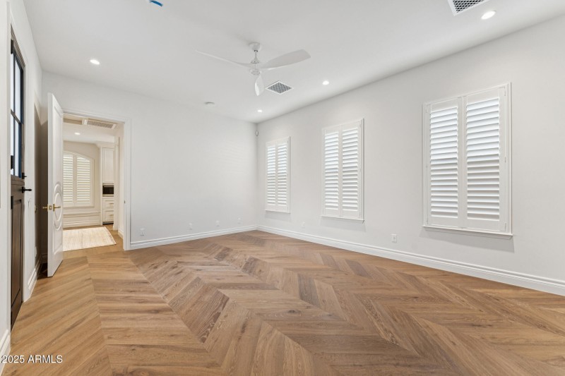 052-casita-living-room