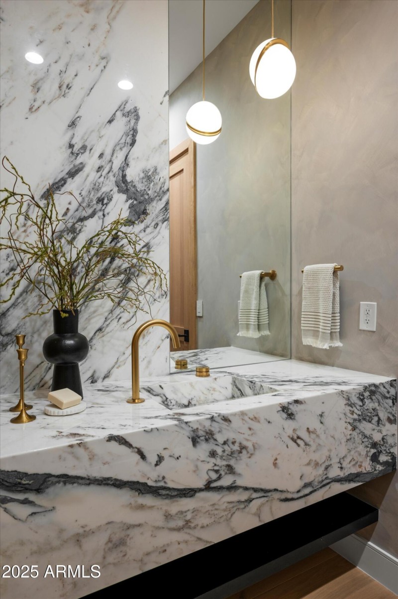 31-6535 N 40th Place-116