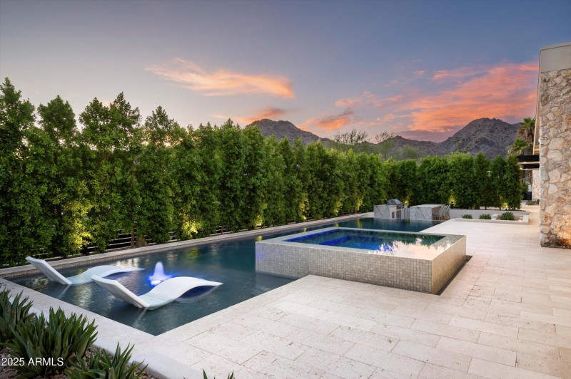 50-6535 N 40th Place-135