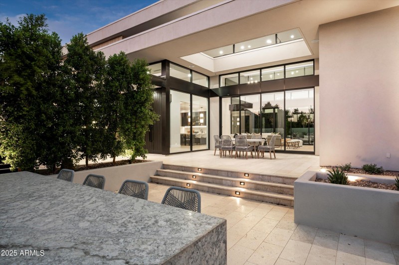 56-6535 N 40th Place-141