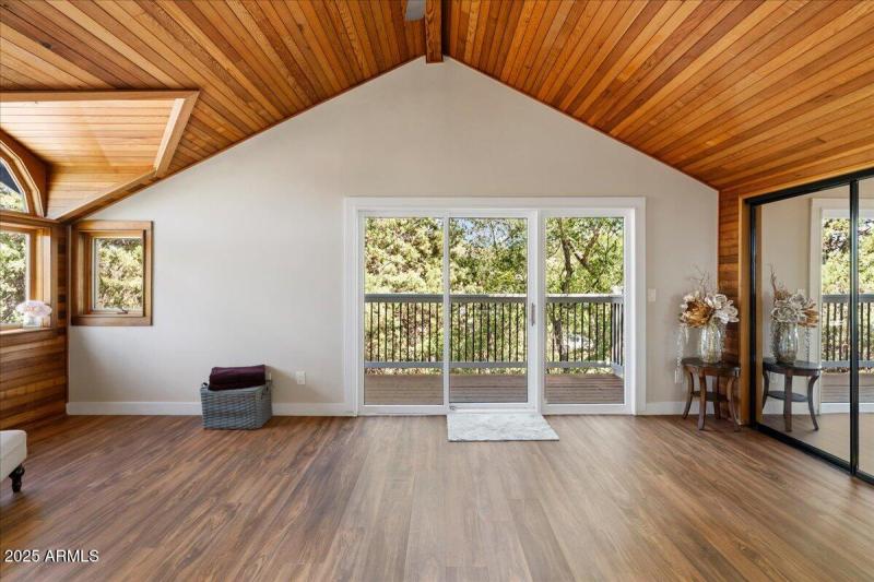 28-Upper Level Bedroom