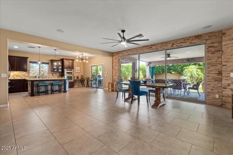 16-Living Room