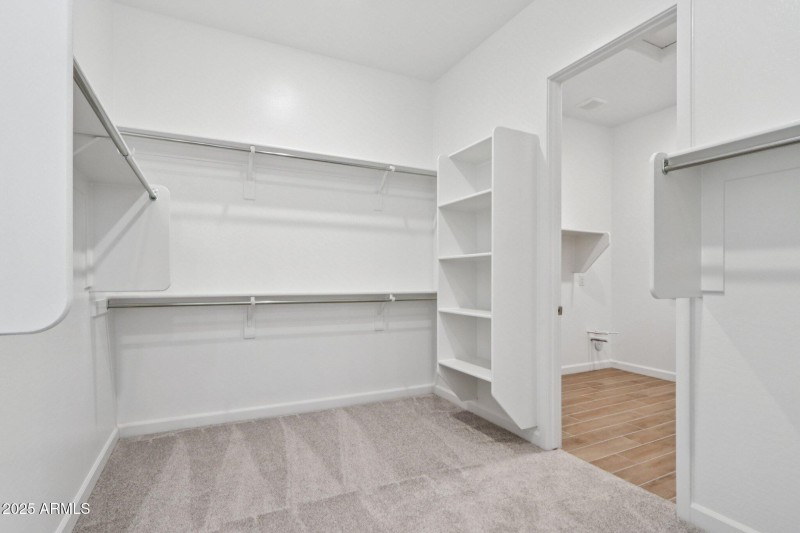 30-web-or-mls-E Utah Ave-S0909-030