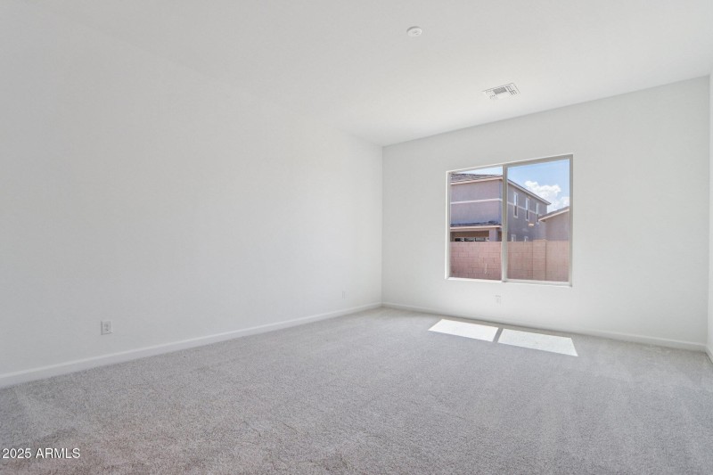 34-web-or-mls-E Utah Ave-S0909-034