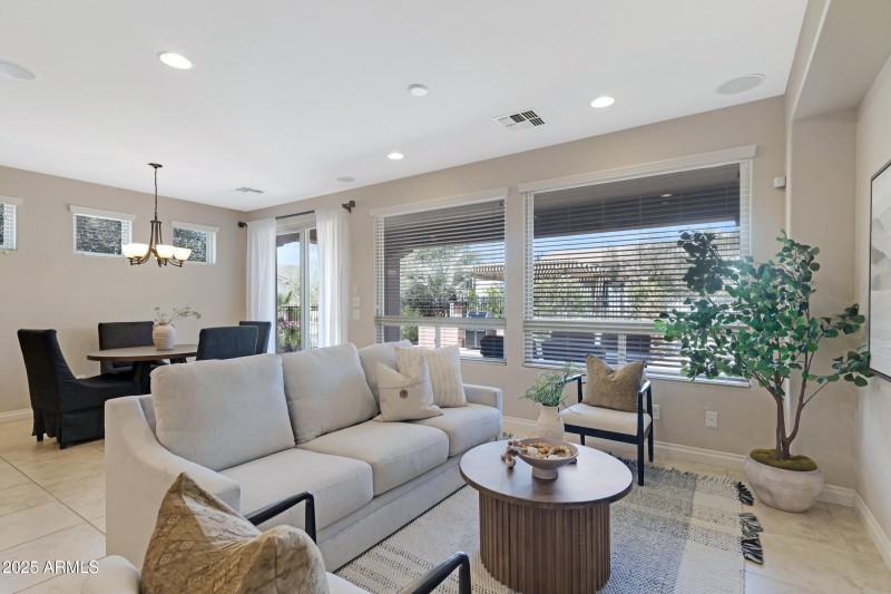 1746 E Harmony Wy-11