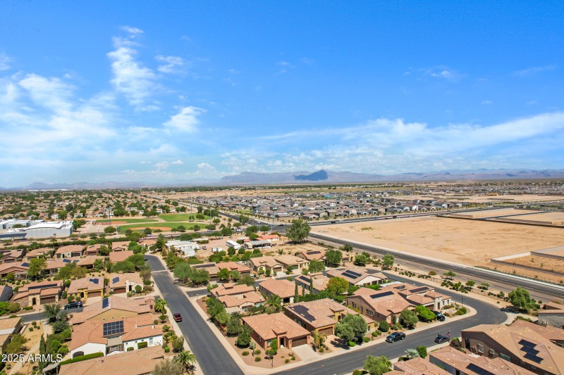 1746 E Harmony Wy-41