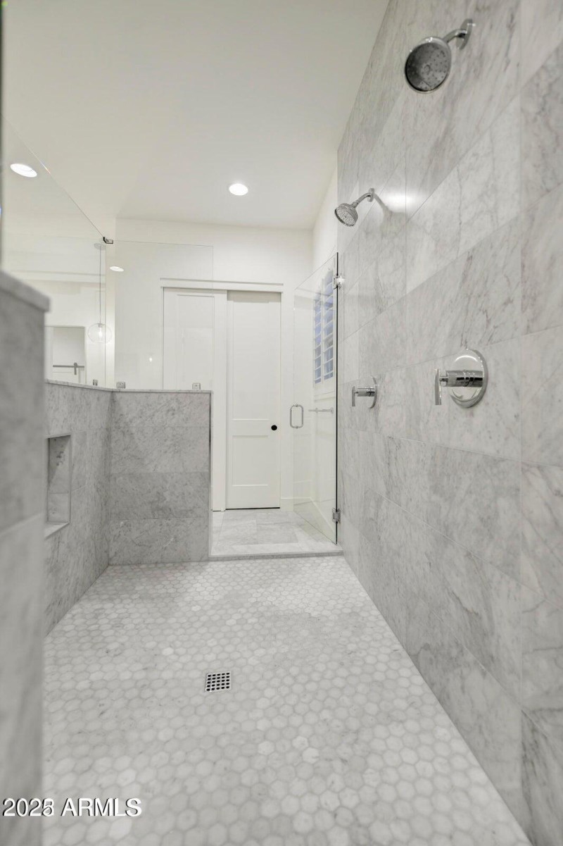 20220630121416136958000000-o