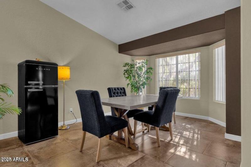 Formal Dining