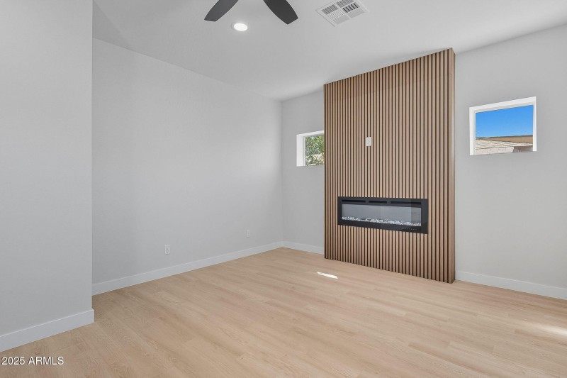 5-web-or-mls-Washington-5