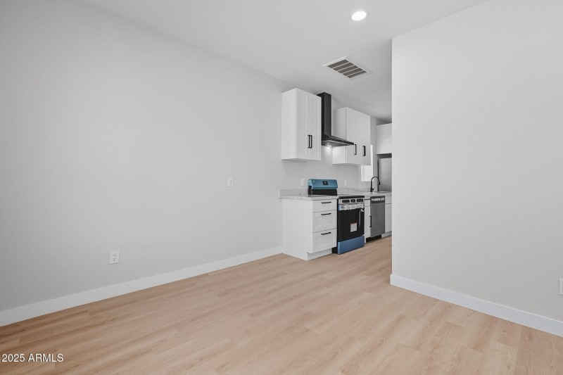 10-web-or-mls-Washington-10