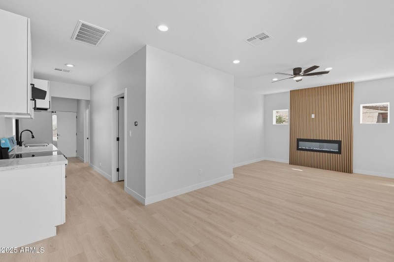 11-web-or-mls-Washington-11